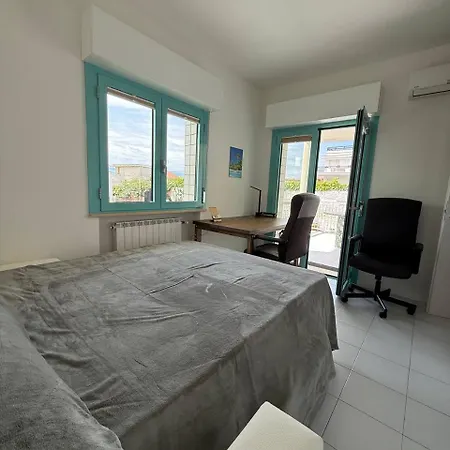 Fronte Mare Apartment Santa Marinella